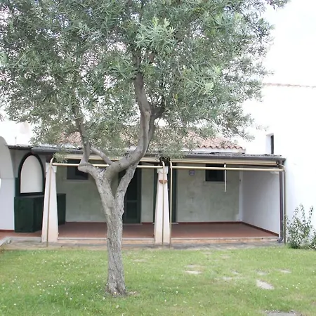 House 28 - On The Beach Ferienhaus Budoni