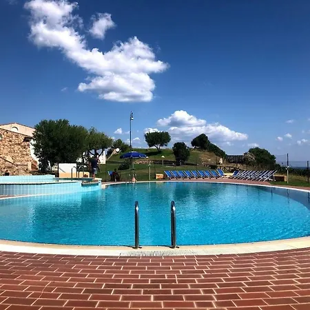 House 28 - On The Beach * Budoni